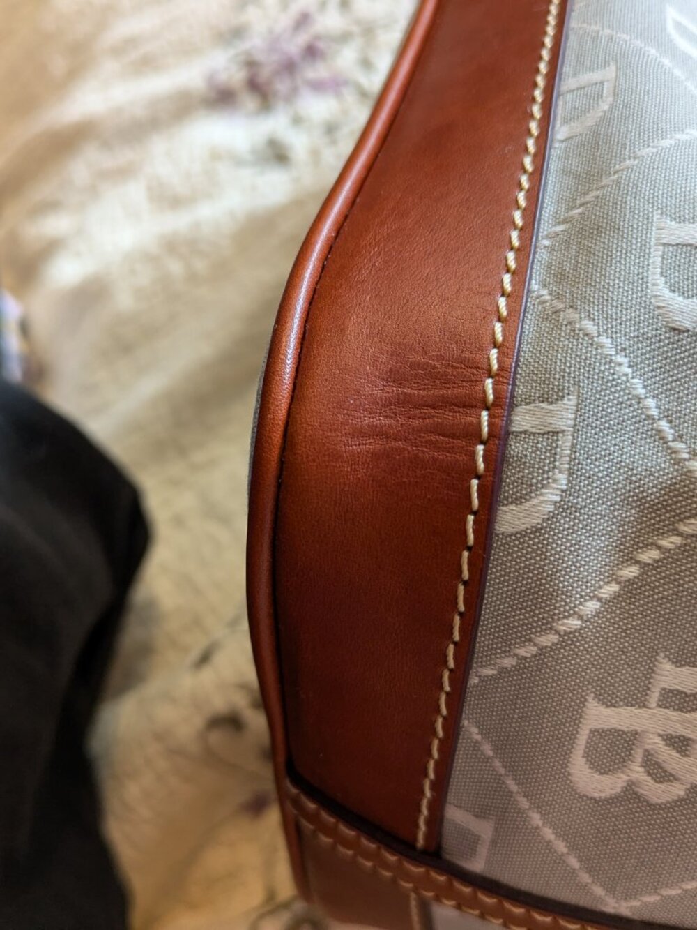 Dooney and Bourke Tote - Picture 14 of 14